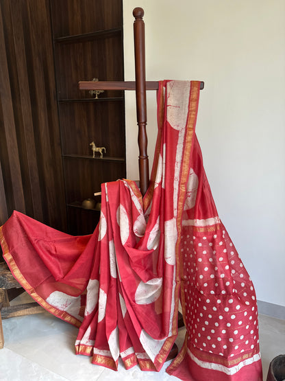 Oversized Strawberry Polka Silk By Cotton Maheshwari Silk Saree