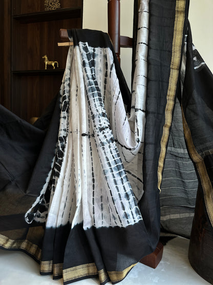 Chalk White And Black Shibbori Silk By Cotton Maheshwari Saree