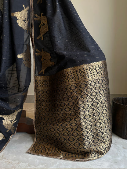 Georgette Owl Motif Saree