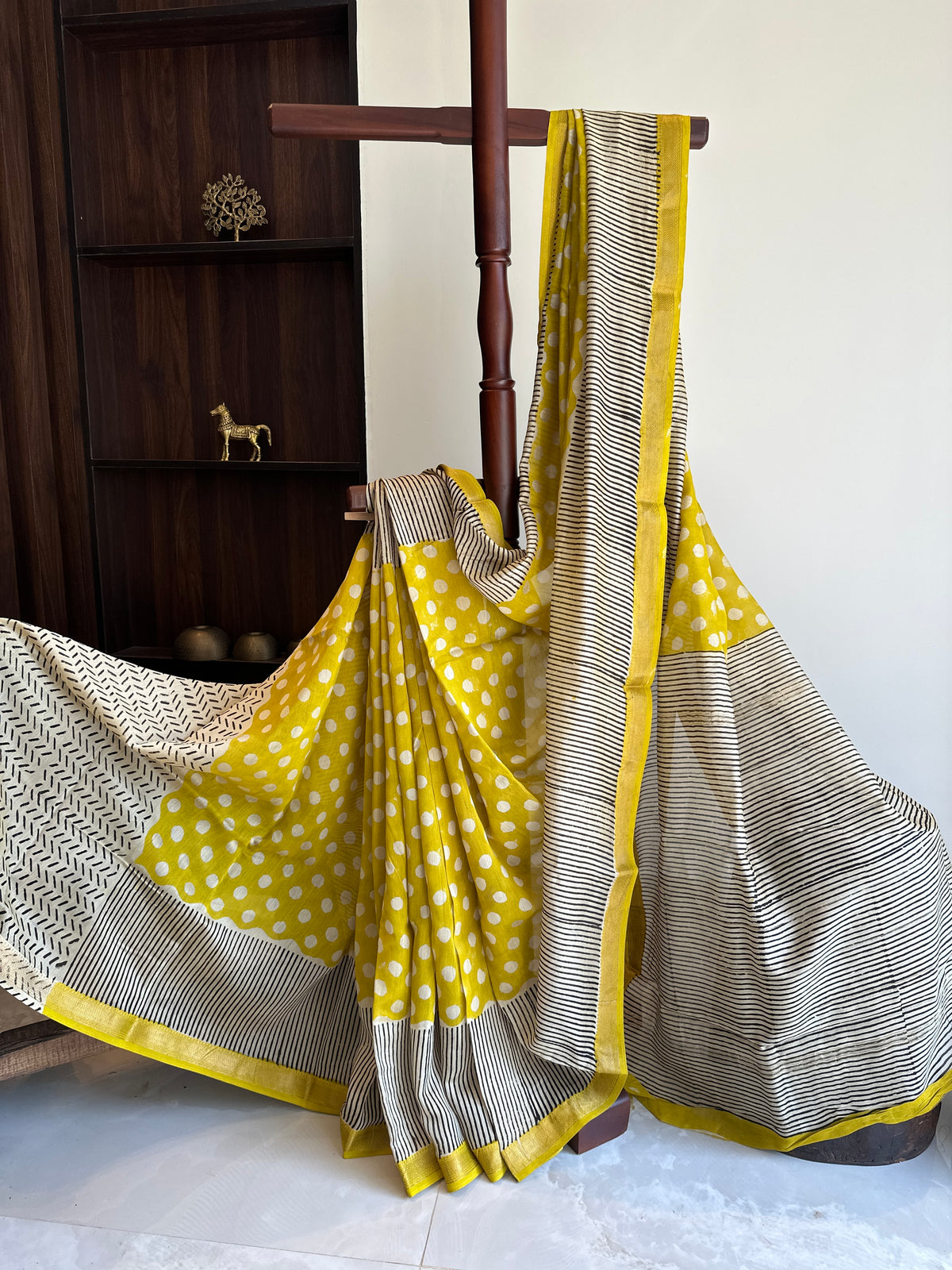 Sunshine Yellow Polka Dot Silk By Cotton Maheshwari Saree