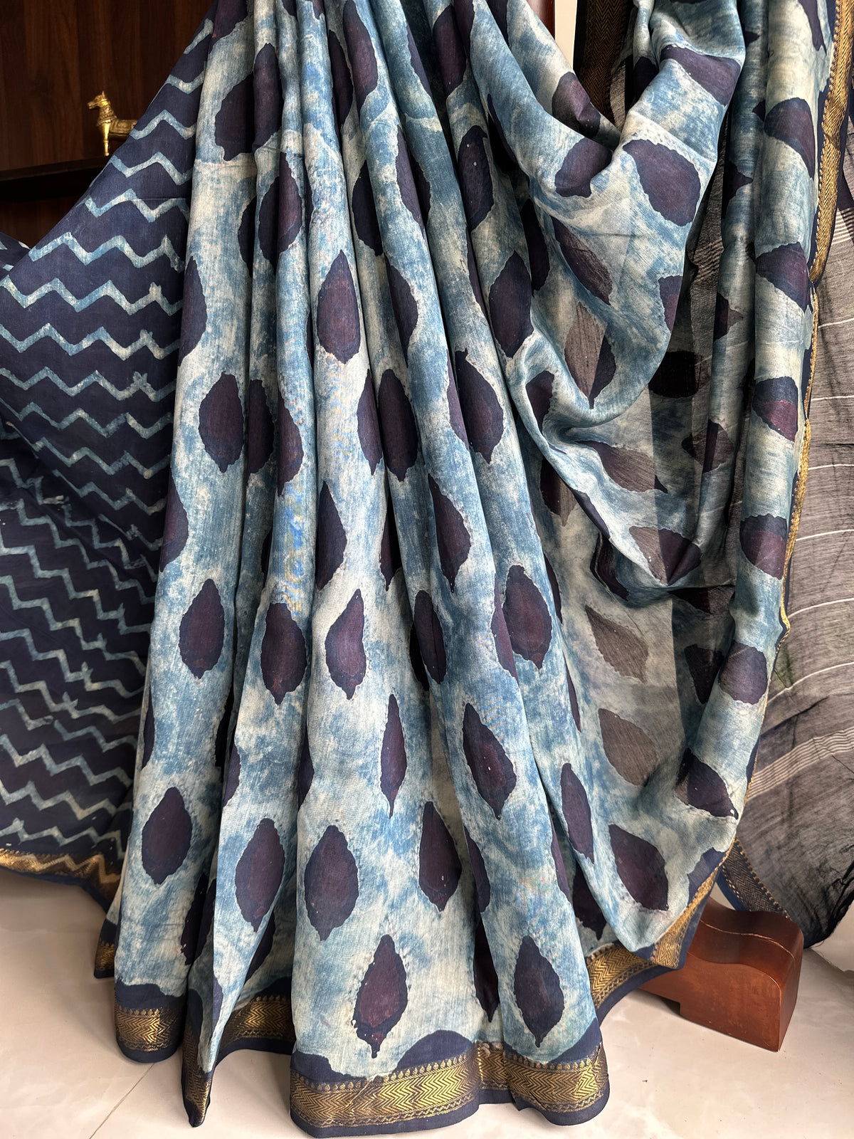 Peacock Motif Indigo Silk By Cotton Maheshwari Saree
