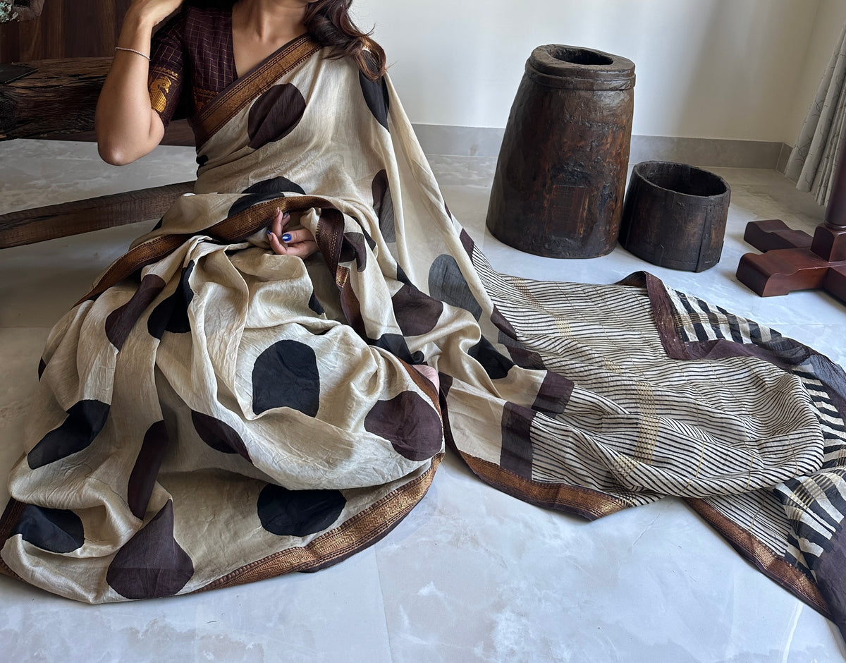 Brown Polka Dot Silk By Cotton Maheshwari Saree