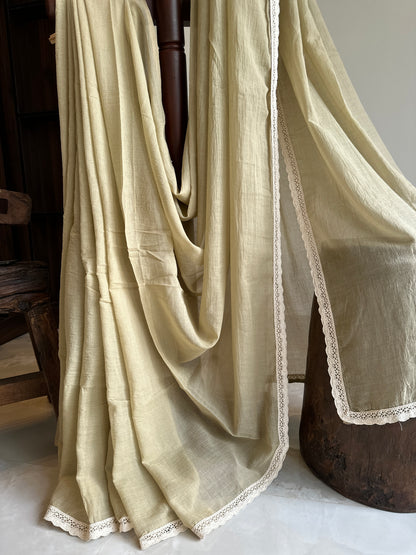 Airy Crochet Lace Border 
Mul Cotton Saree
